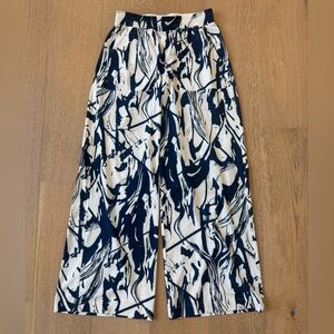 Lululemon Athletica Navy and White Abstract Track Pants